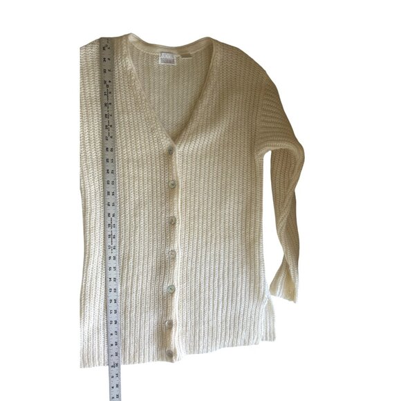 Moda Intl Ivory Mohair & Acrylic V Neck Button Down Cardigan Sweater XS - Picture 6 of 7